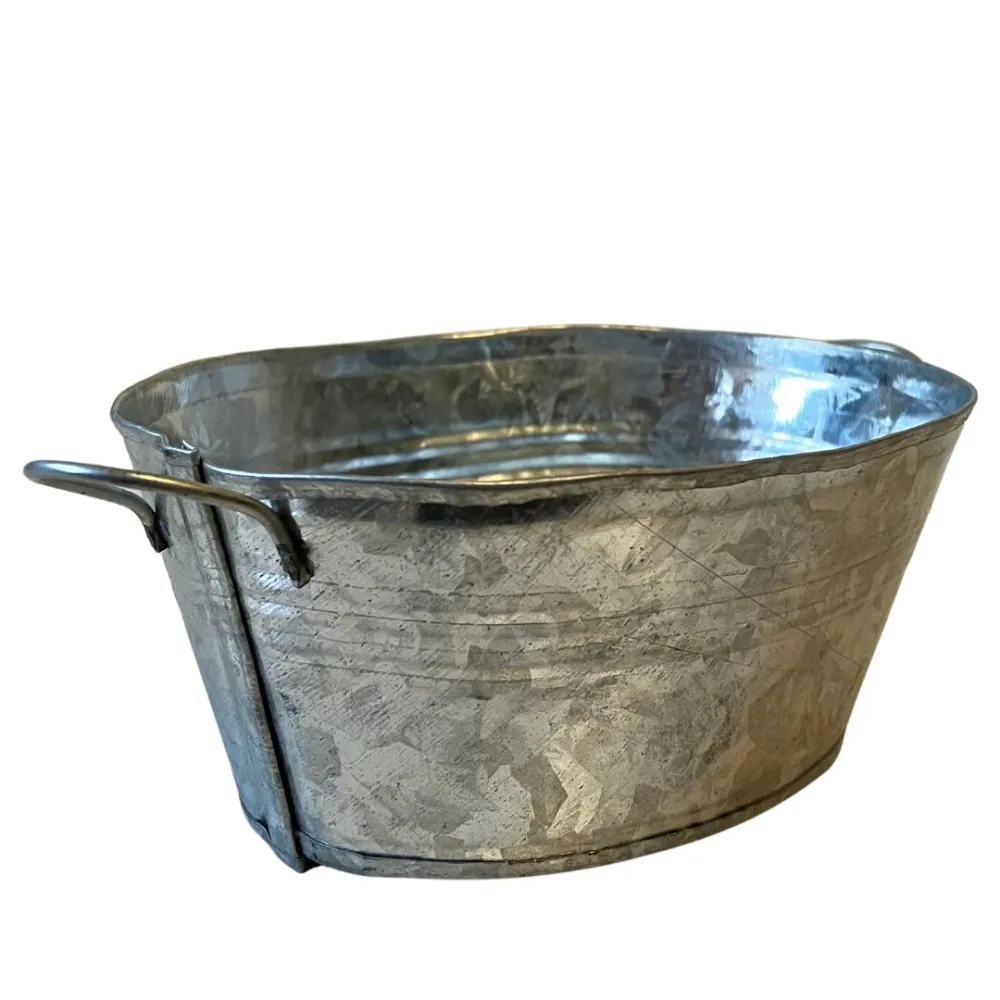 Galvanised Metal Wash Tub for 30–35 cm Nativity Figures