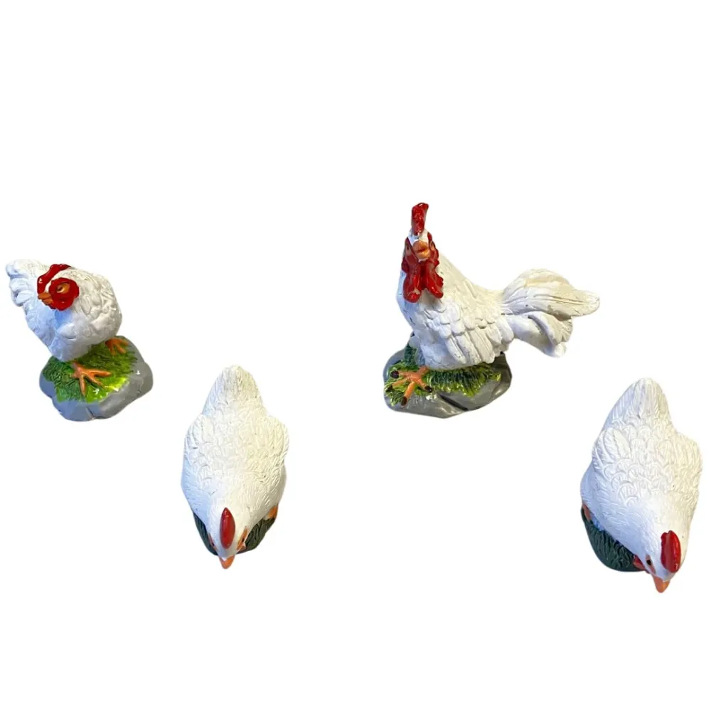 Set of One Rooster and Three Hens for 25–30 cm Nativity Figures