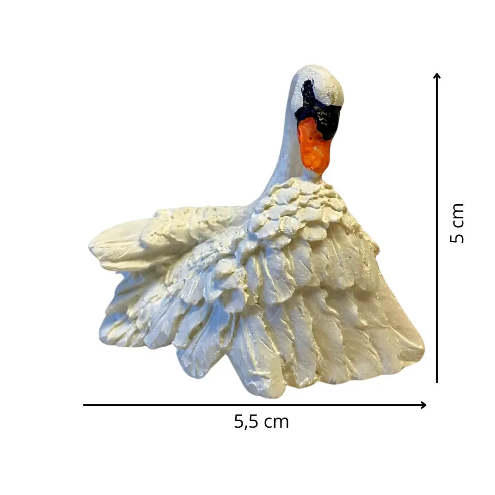 Resin Swan Grooming Its Wing for 20 cm Nativity Figures