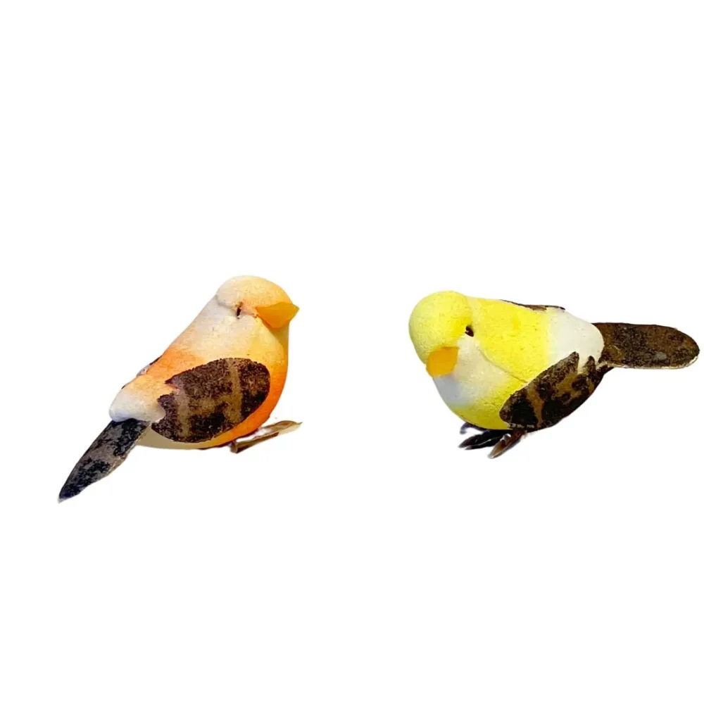 Set of Two Assorted Polystyrene Birds for 30–35 cm Nativity Figures