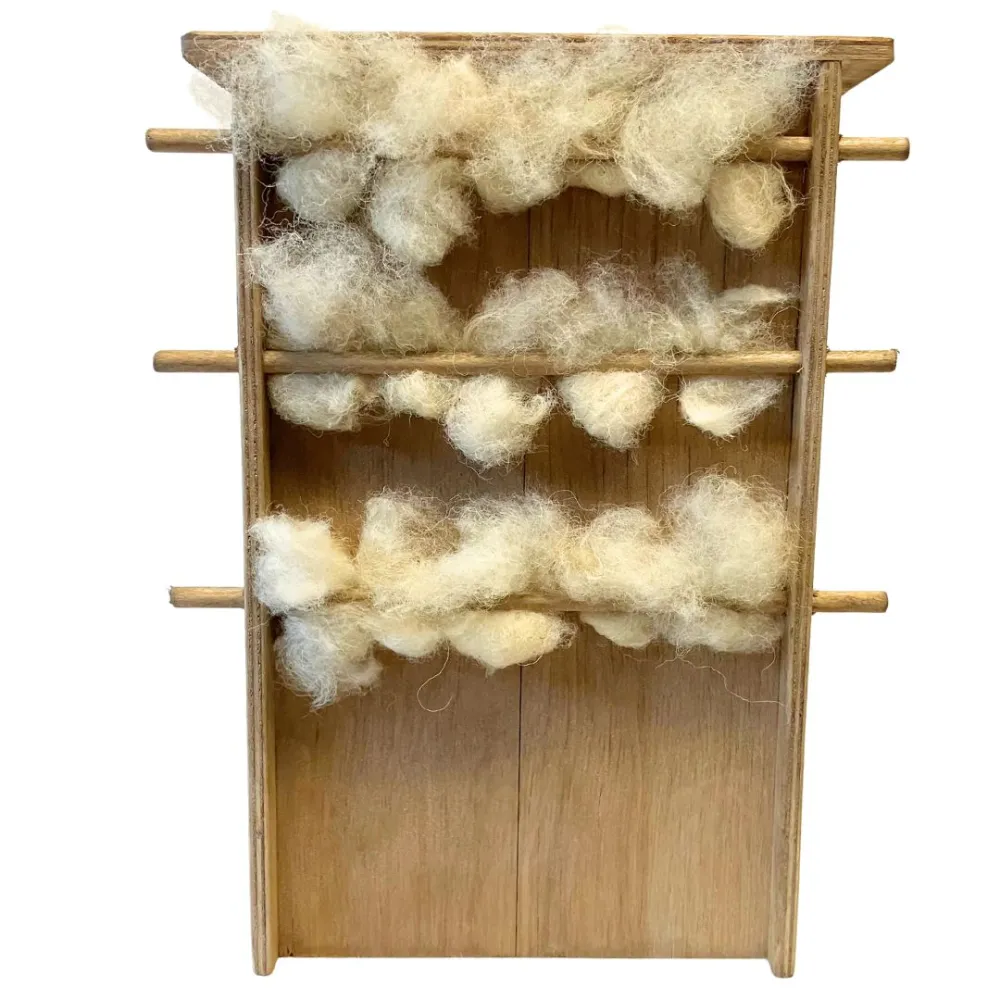 Carded wool drying rack for 30 cm nativity figures