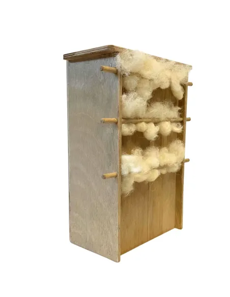 Carded wool drying rack for 30 cm nativity figures