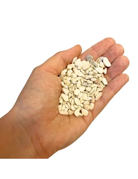 Bag of White Decorative Gravel – 2 kg