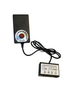 Alimentatore regolabile 3-12 volt con 4 uscite 2,5 mm 2