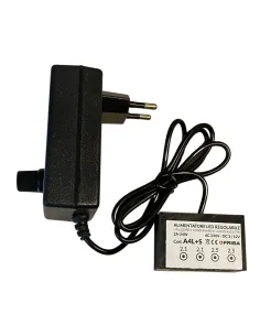 Adjustable 3–12 volt power supply with two 2.1 mm outputs and two 2.5 mm outputs
