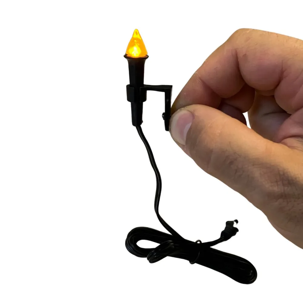 Yellow torch light with 2.1 mm plug, suitable for 20–30 cm Nativity figures