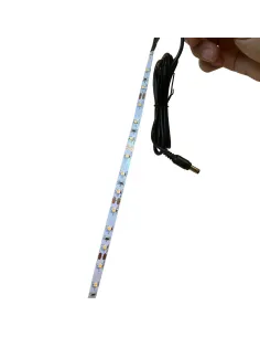Striscia 15 led bianco caldo completa di spinotto 2,5 mm 2