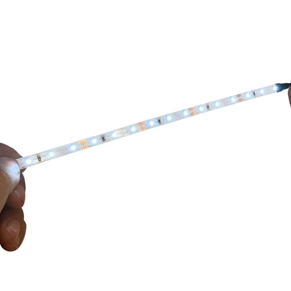 15 cool white LED strip with 2.5 mm plug