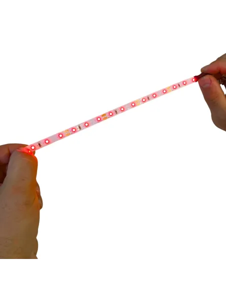Striscia 15 led rosso completa di spinotto 2,5 mm