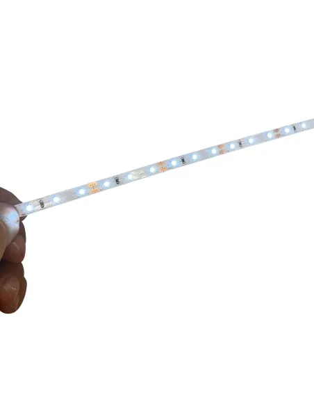 45 cool white LED strip with 2.5 mm plug