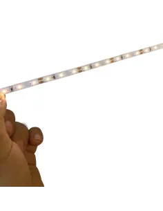 Striscia 45 led bianco caldo completa di spinotto 2,5 mm