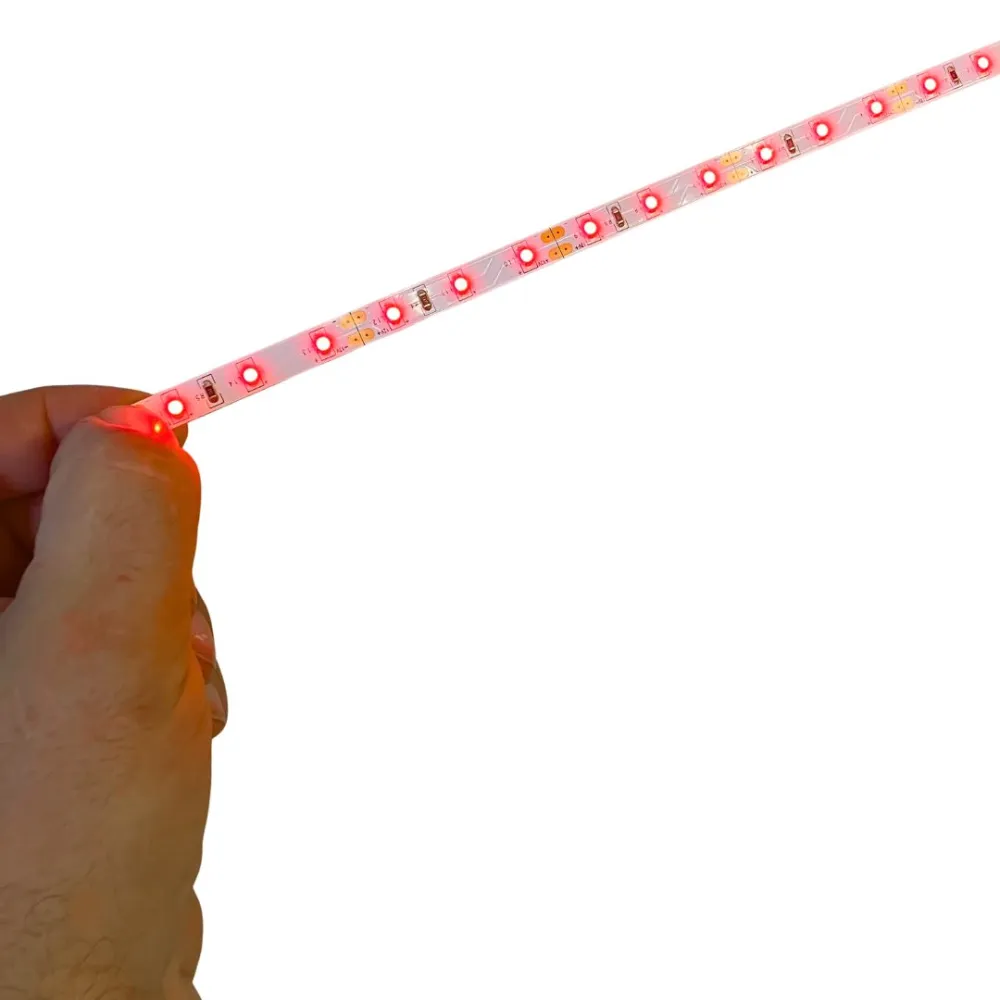 45 red LED strip with 2.5 mm plug