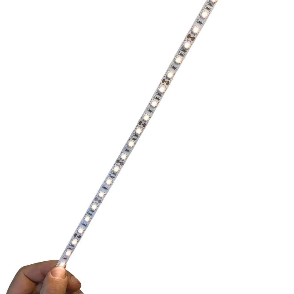 30 high-brightness warm white LED strip with 2.5 mm plug