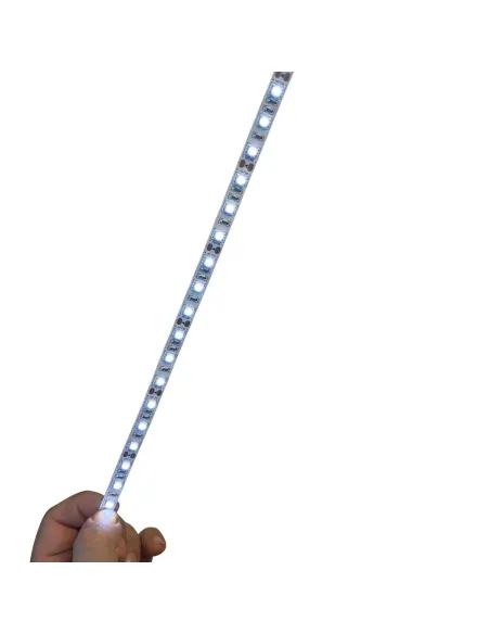 30 high-brightness cool white LED strip with 2.5 mm plug