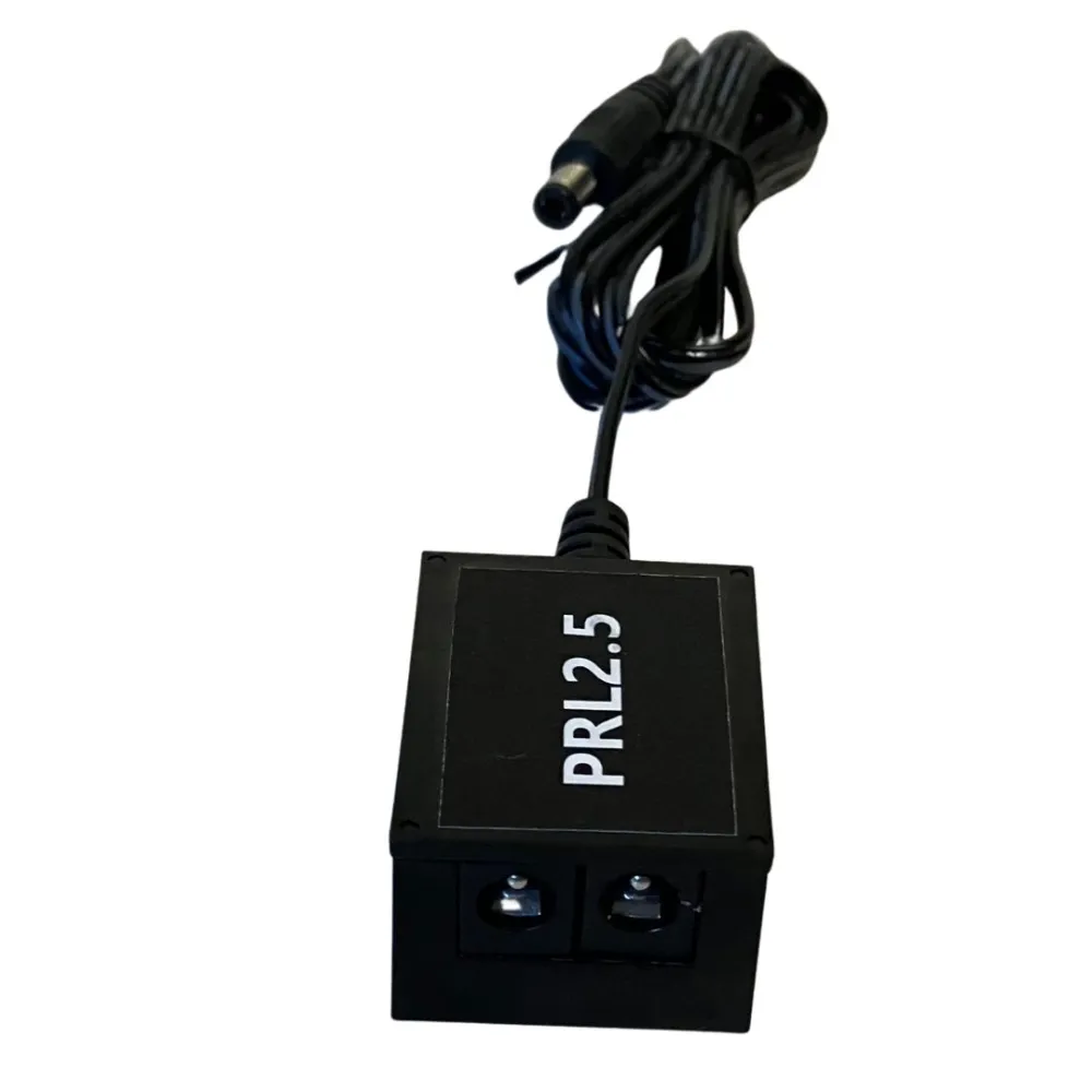 Extension cable with 2.5 mm outputs splitter