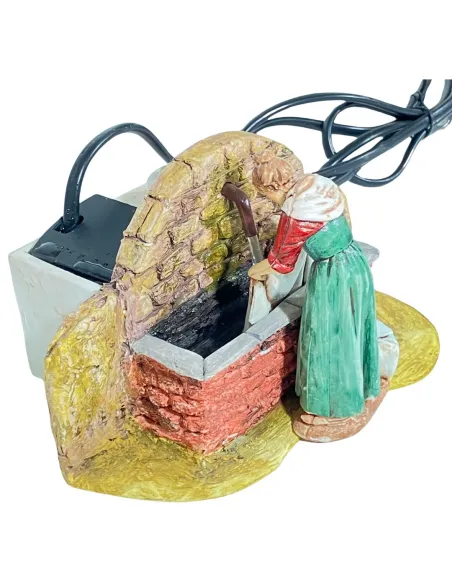 Lavandaia Landi alla fonte con movimento acqua 10 cm