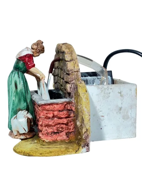 Lavandaia Landi alla fonte con movimento acqua 10 cm