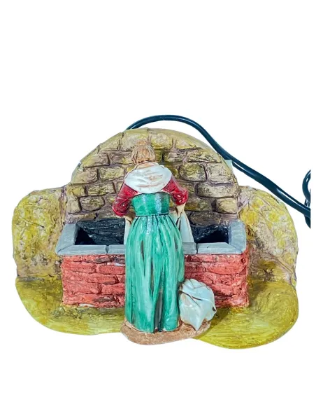 Lavandaia Landi alla fonte con movimento acqua 10 cm