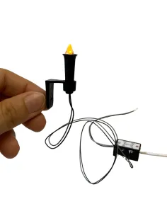 Miniature yellow torch light for micro lighting systems, suitable for 20–30 cm Nativity figures