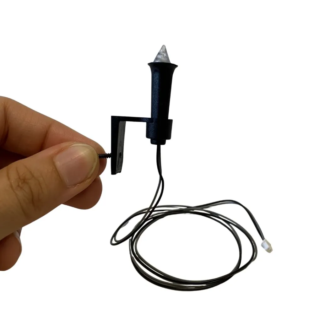 Miniature red torch light for micro lighting systems, suitable for 20–30 cm Nativity figures