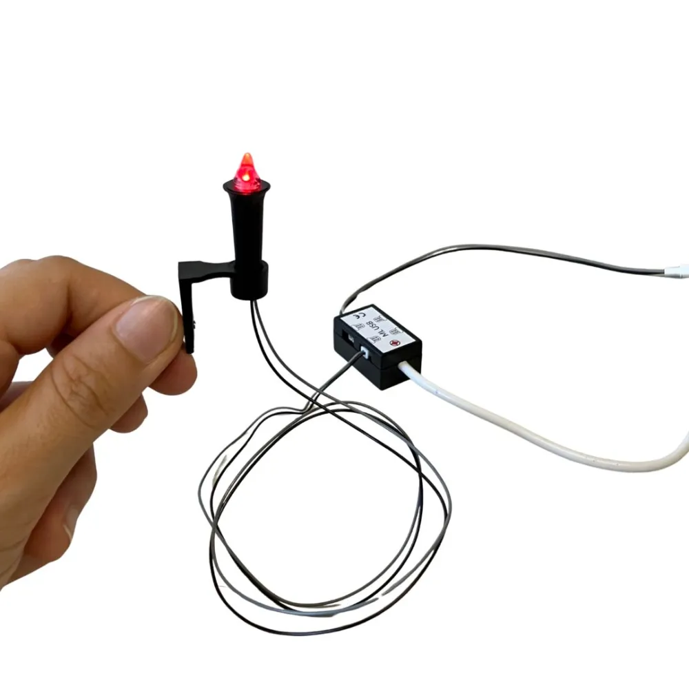 Miniature red torch light for micro lighting systems, suitable for 20–30 cm Nativity figures
