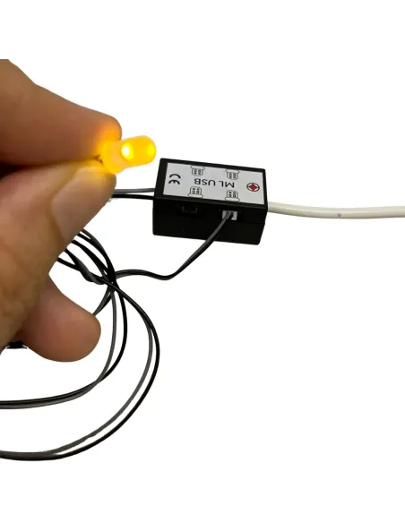 Yellow fire-effect LED for micro lighting system