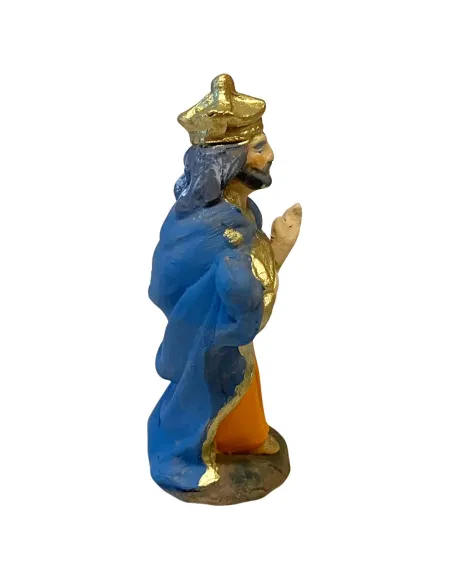 7 cm Terracotta Wise Man Bearing Gold