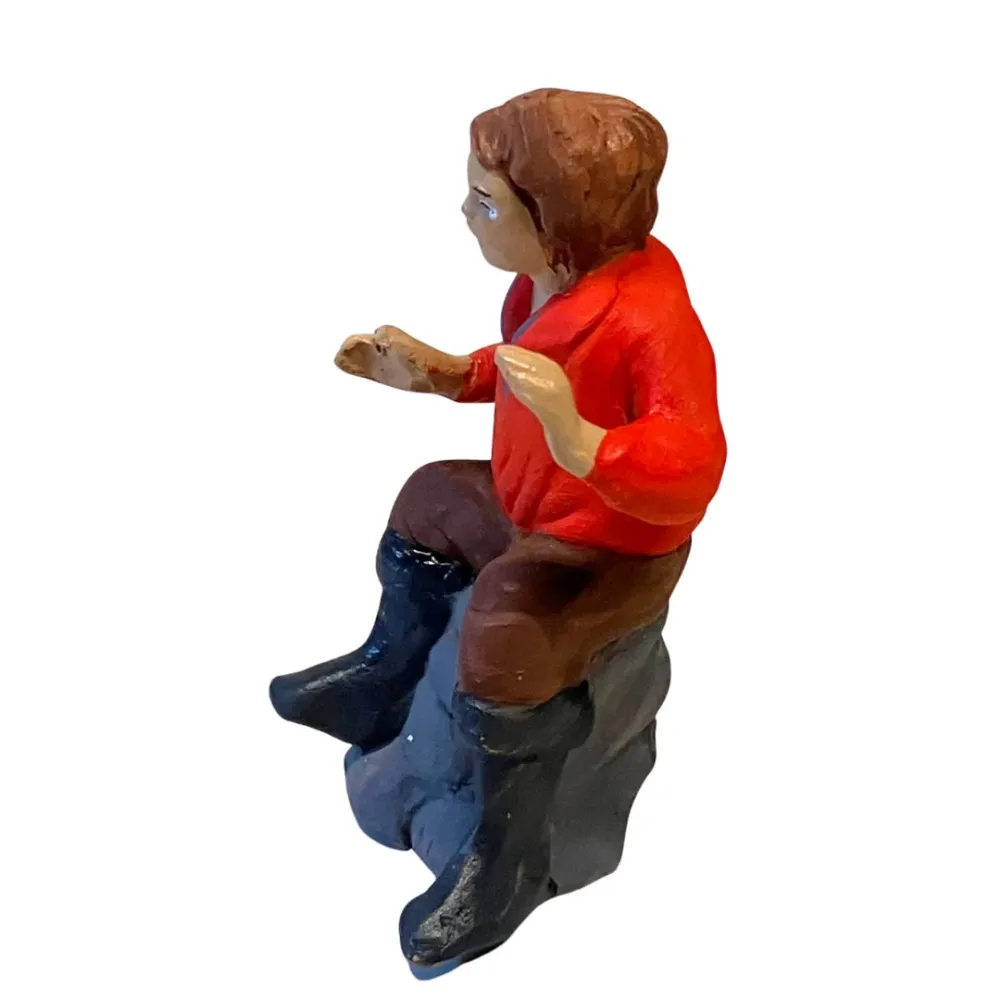 7 cm Terracotta Seated Villager