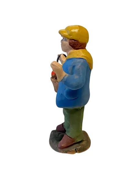 Ragazzo con cesto di pomodori in terracotta 7 cm