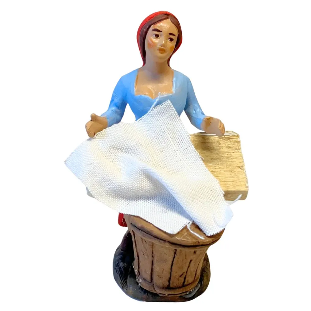 10 cm Terracotta Washerwoman