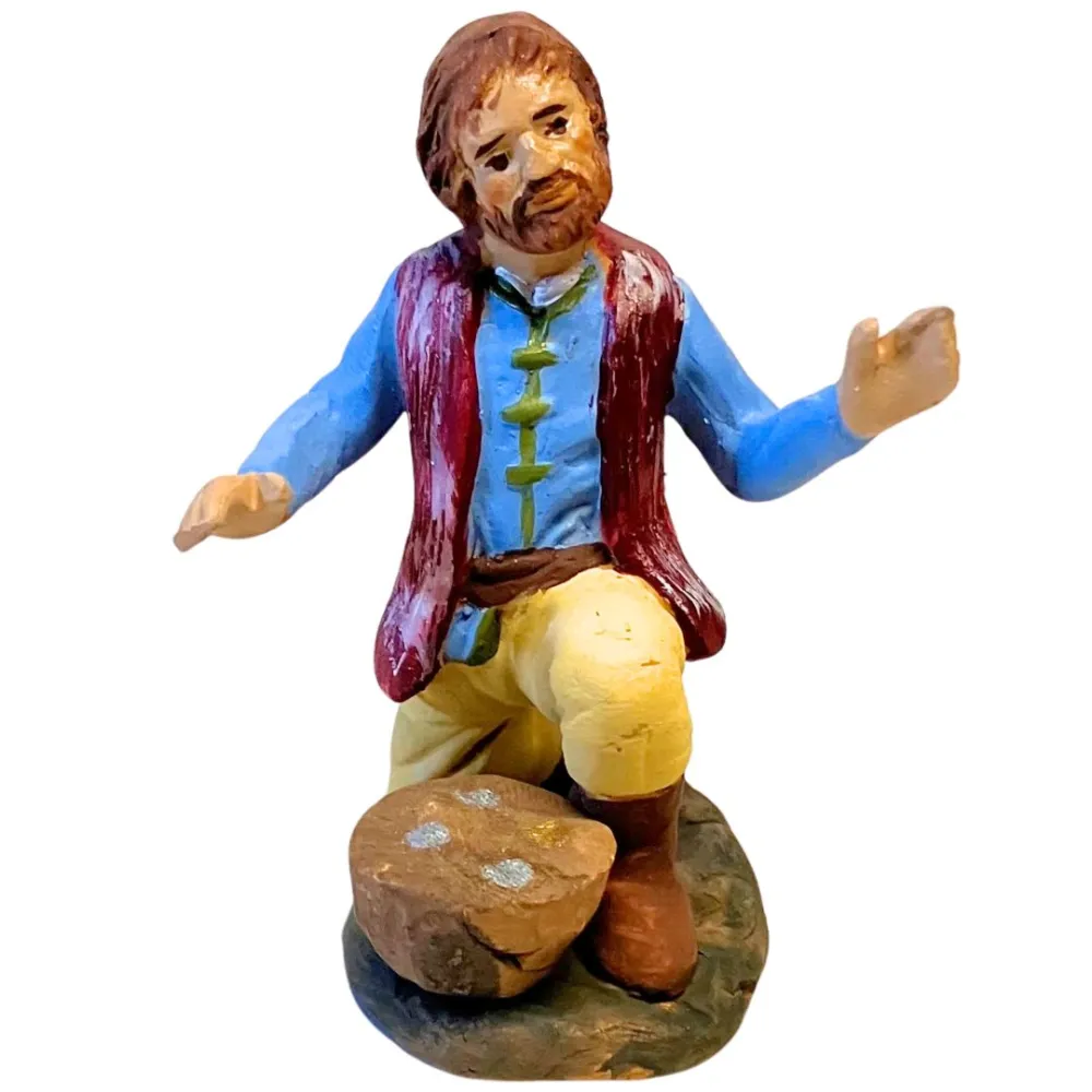 10 cm Terracotta Beggar