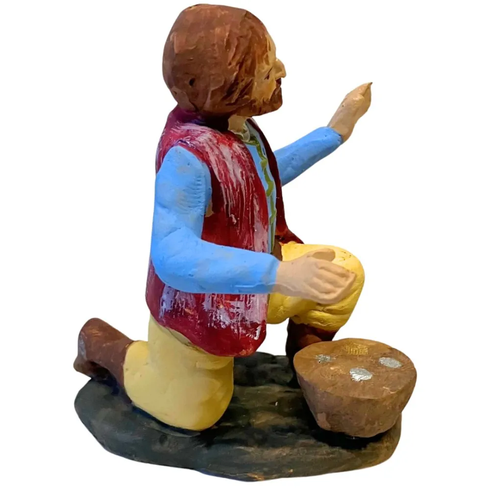 10 cm Terracotta Beggar