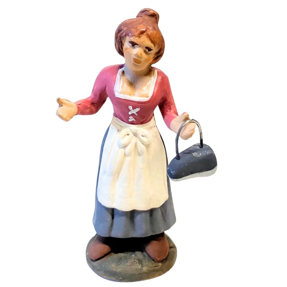 10 cm Terracotta Woman with Iron
