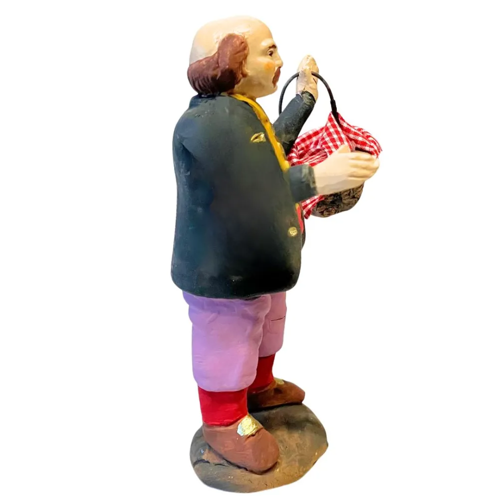 10 cm Terracotta Man with Basket
