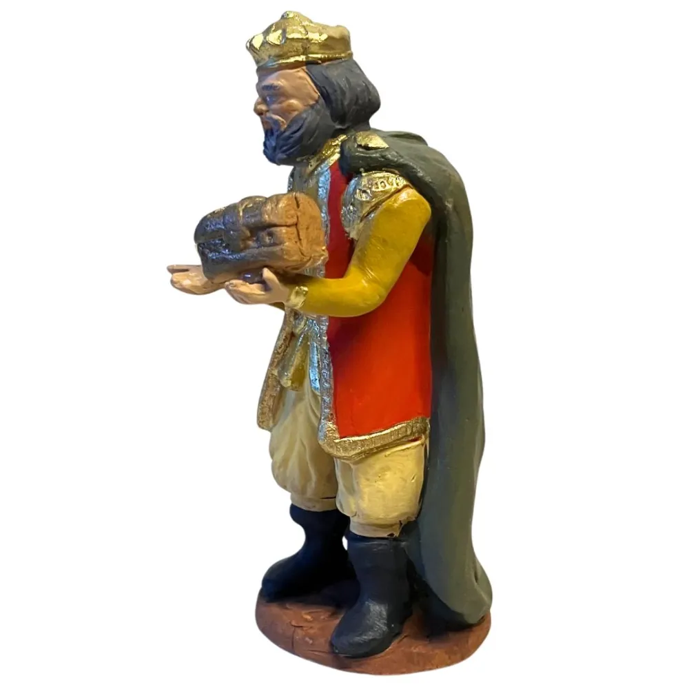 12 cm Terracotta Wise Man Bearing Gold