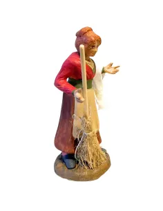 12 cm Terracotta Woman with Broom 2