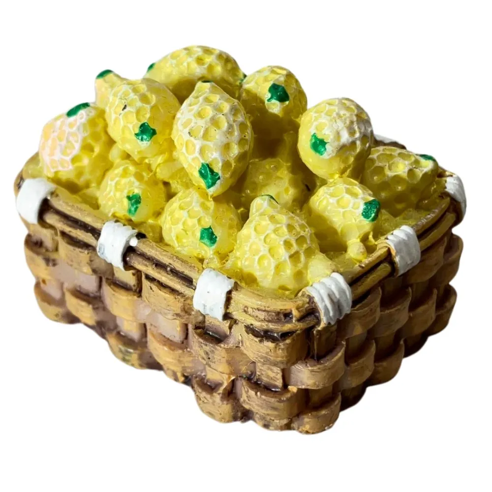 Set of 6 Resin Baskets with Fruit and Eggs for 20–25 cm Nativity Figures
