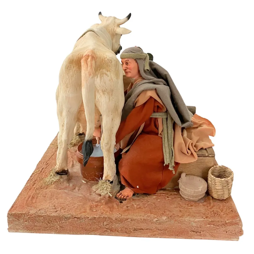 Animated Palestinian Milker with White Cow - 30 cm