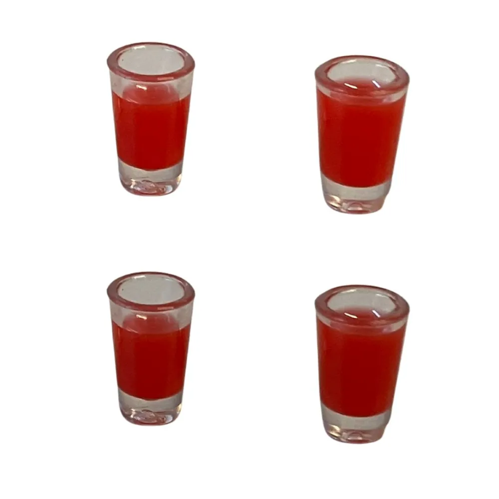 Set of 4 Glasses with Blood Orange Juice for 10–12 cm Nativity Figures