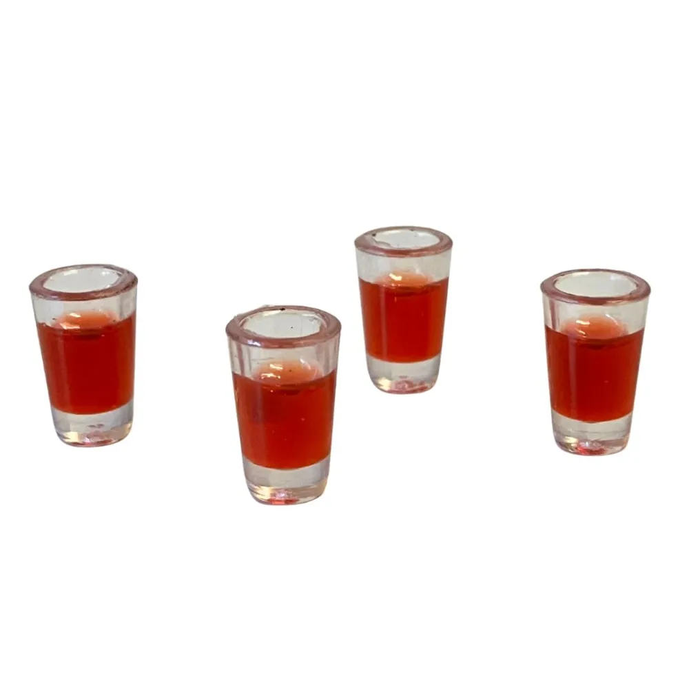 Set of 4 Glasses with Red Wine for 10–12 cm Nativity Figures