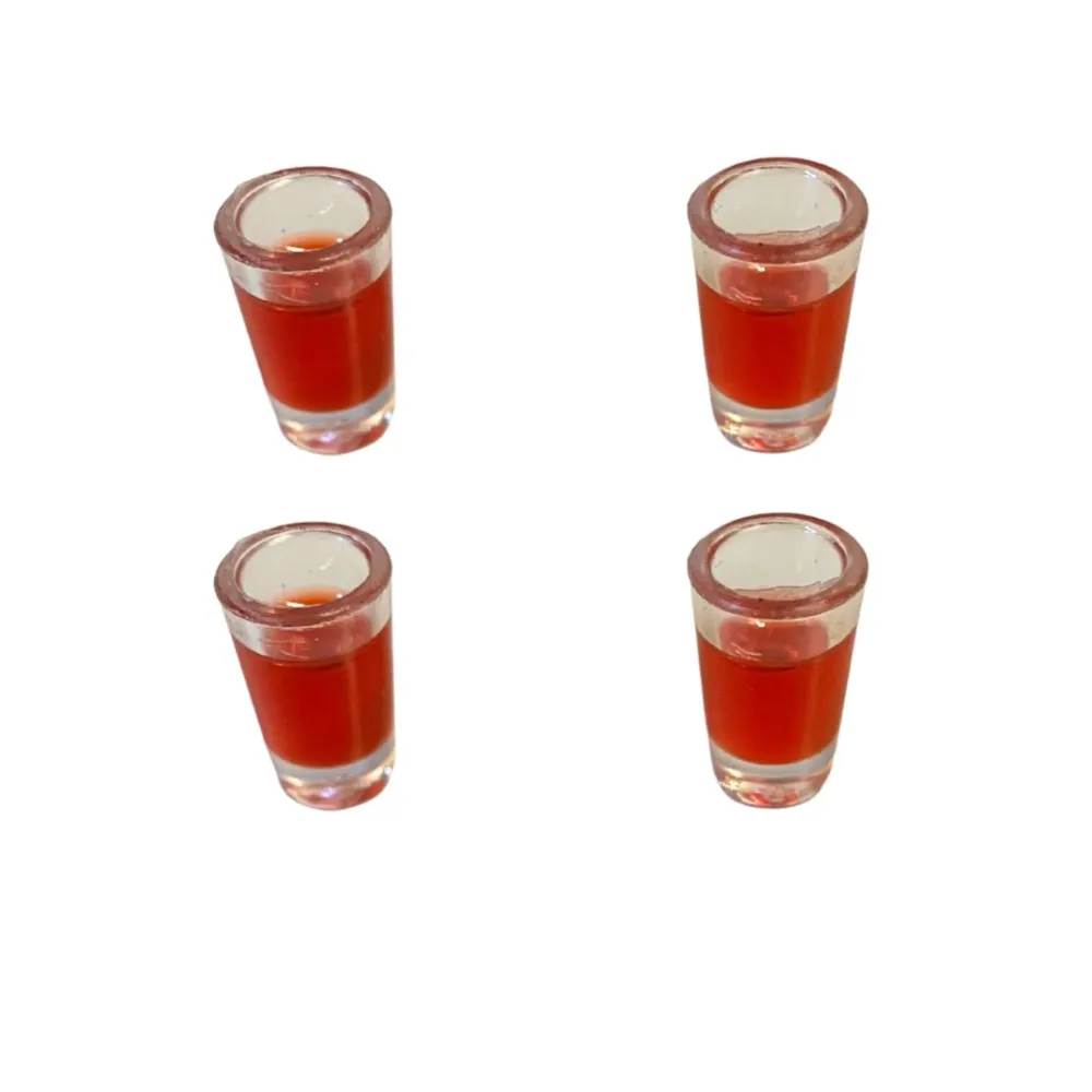 Set of 4 Glasses with Red Wine for 10–12 cm Nativity Figures