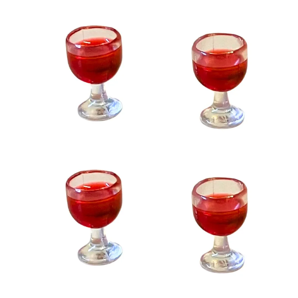 Set of 4 Wine Glasses with Red Wine for 10–12 cm Nativity Figures