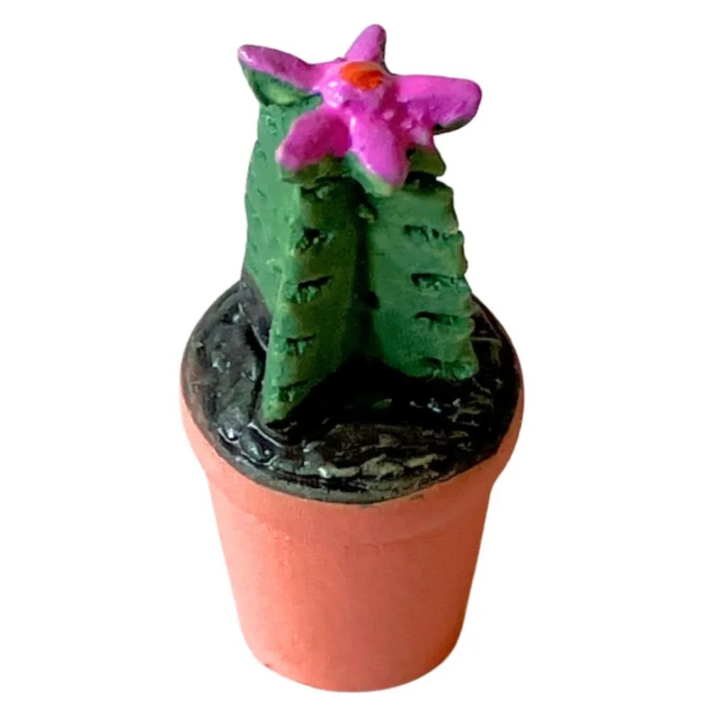 Cactus vase with assorted colors and shapes for 10–12 cm Nativity figures