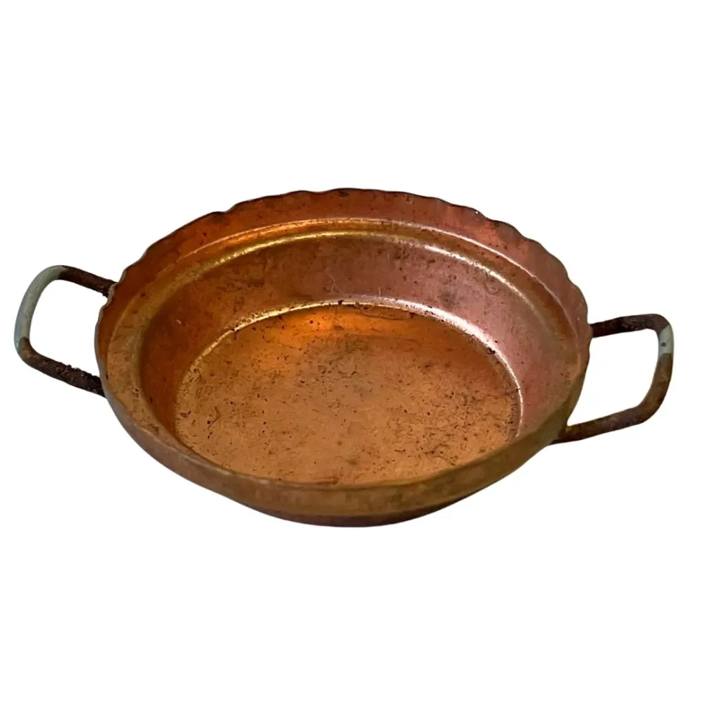 Copper pan for 15–20 cm Nativity Figures