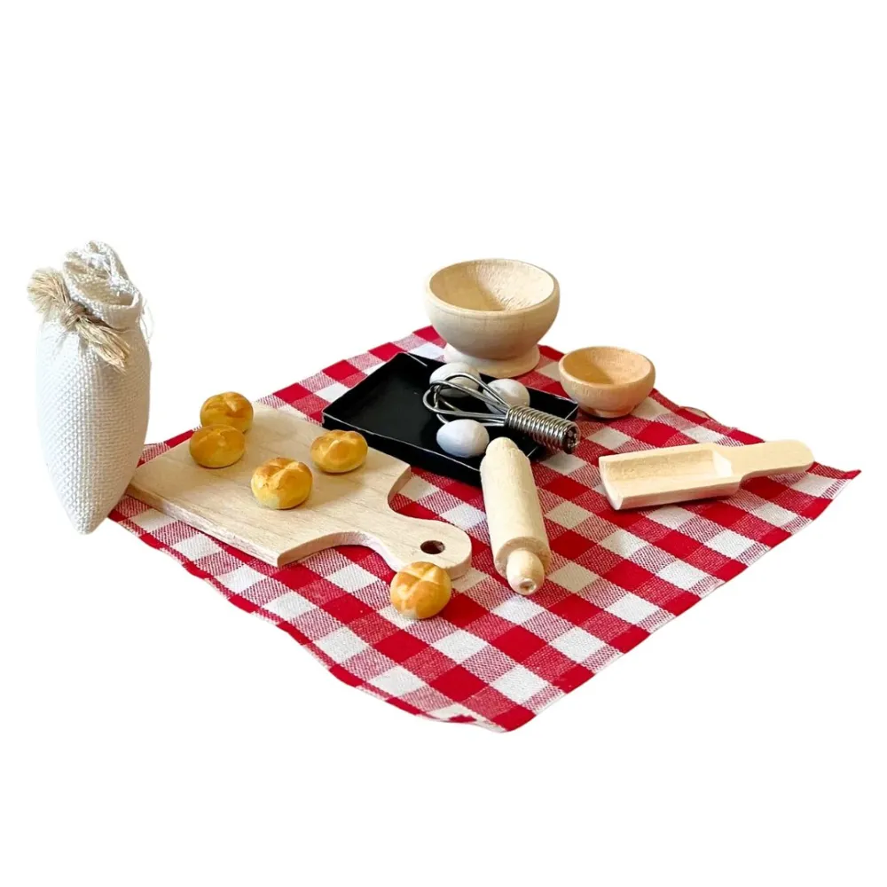 17-Piece Laid Table Set for 12–15 cm Nativity Figures