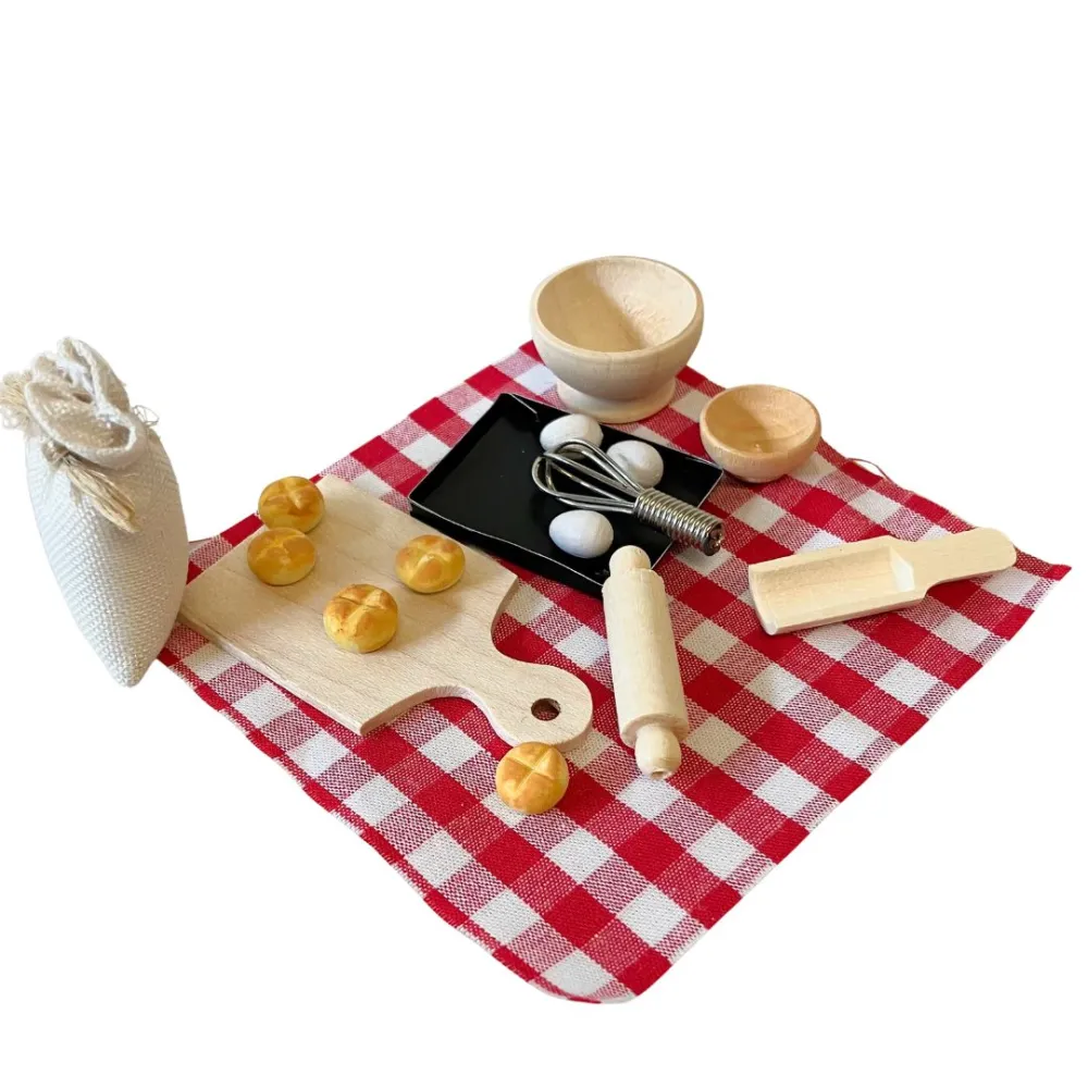 17-Piece Laid Table Set for 12–15 cm Nativity Figures