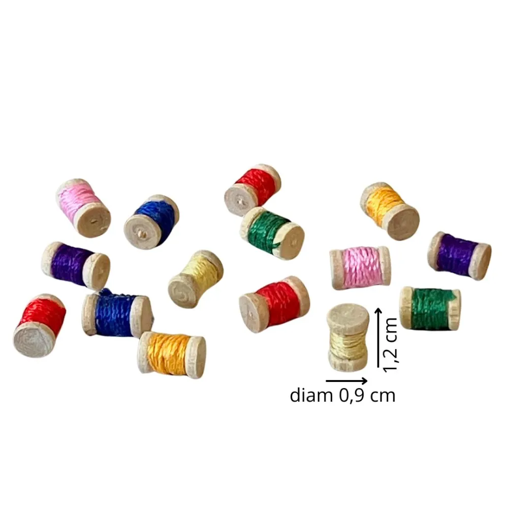Set of 15 Wooden Thread Spools for 10–12 cm Nativity Figures