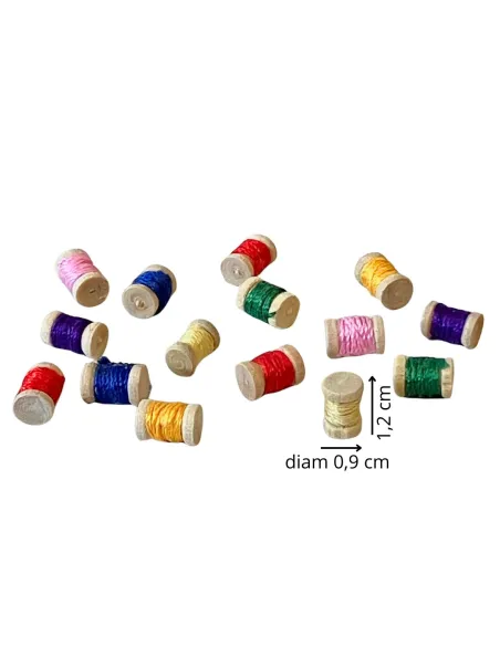 Set of 15 Wooden Thread Spools for 10–12 cm Nativity Figures