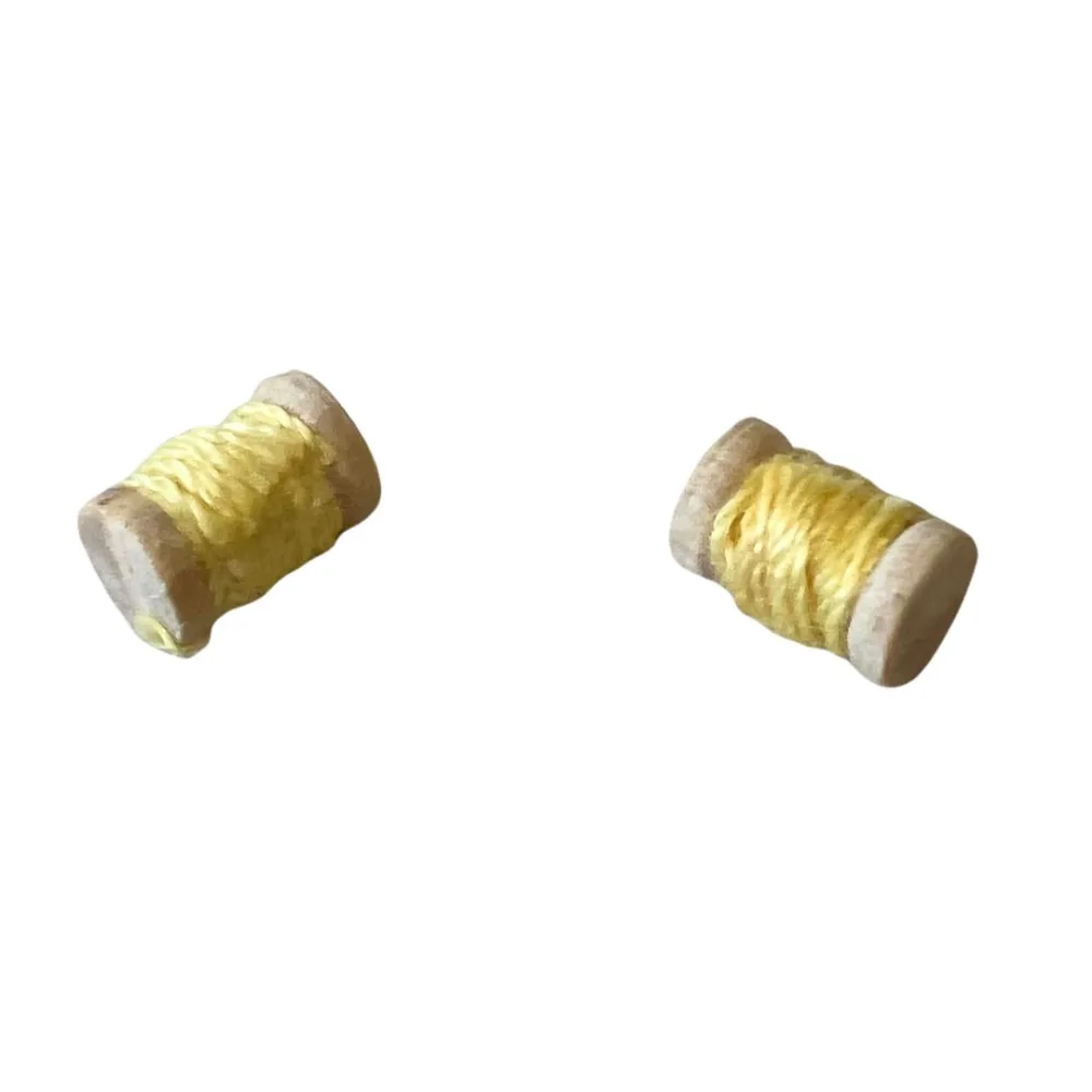 Wooden Box with Thread Spools for 10–12 cm Nativity Figures