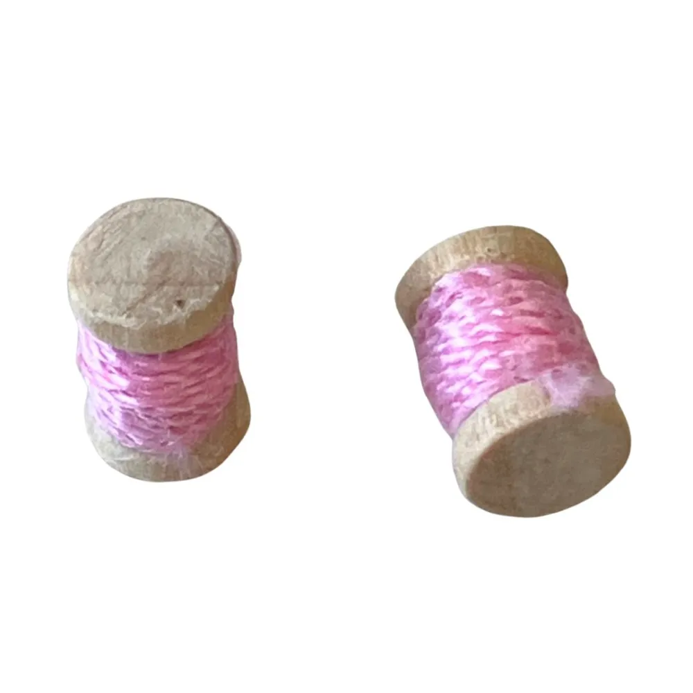 Wooden Box with Thread Spools for 10–12 cm Nativity Figures